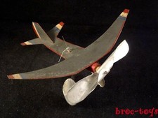 Ancien jouet avion tôle bois
