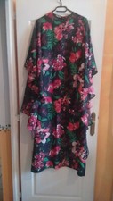 Très vintage longue robe noire motif floral  "Arienne boutique". T M.