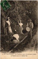 CPA AK Folklore - En Provence