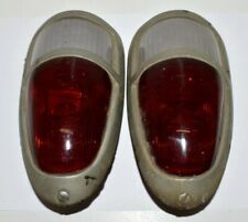 -PAIRE de FEUX de VOITURE ANCIENNE VHC FORD BUICK ou AUTRE à définir jus grange