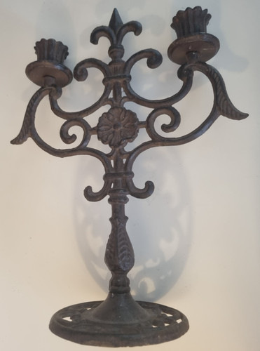 Grand chandelier fonte - en,