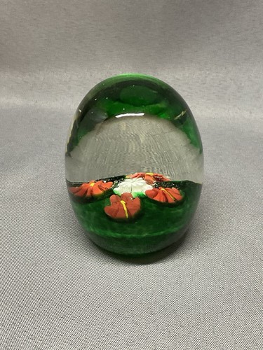 Oeuf presse papier verre - presse,