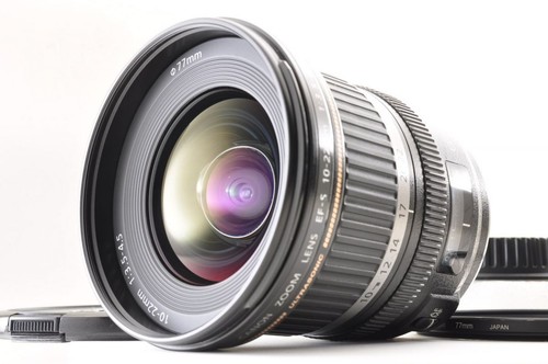 Objectif zoom grand angle