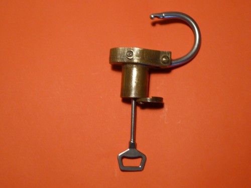 Ancien cadenas deny paris - ancien,