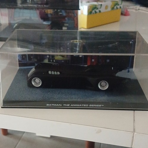 Eaglemoss batmobile miniature - batmobile,