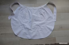 Ancien tablier de coton blanc