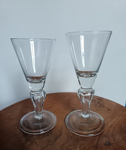 Verre soufflé xviiième - soufflé, xviiième: