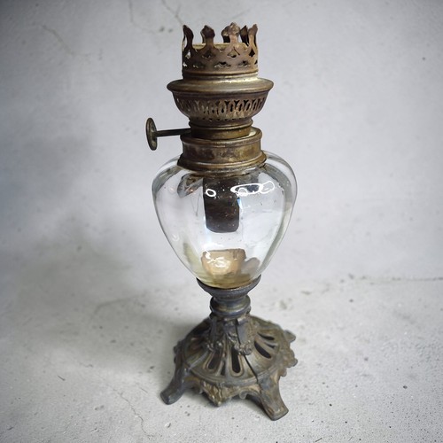 Lampe petrole ancienne - a,