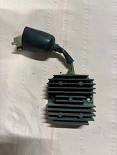 Régulateur de HONDA 650 SLR