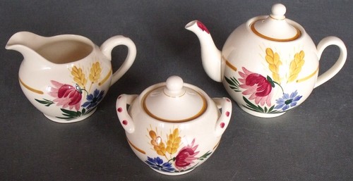 Ensemble pièces service à - 3,