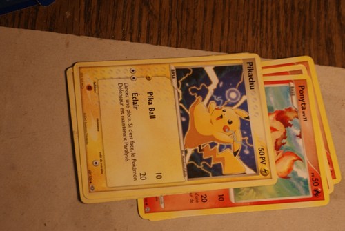 Carte pokemon pikachu - carte, 60/106