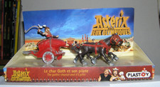 FIGURINE  ASTÉRIX - LE CHAR GOTH ET SON PILOTE DANS ASTÉRIX AUX JEUX OLYMPIQUES