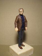 FIGURINE 1/18  STEVE MC QUEEN