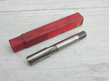 1 taraud 4 lèvres 1 passe 1/4 BRIGG HSS  (a1)