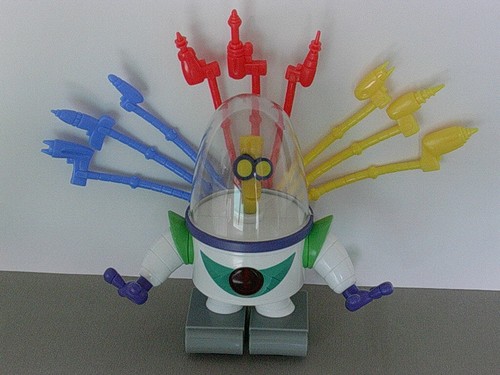 Buzz eclair robot of - robot,