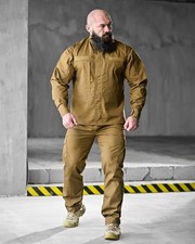 Uniforme tactique statutaire