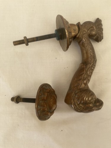 Bel heurtoir porte poisson - heurtoir,