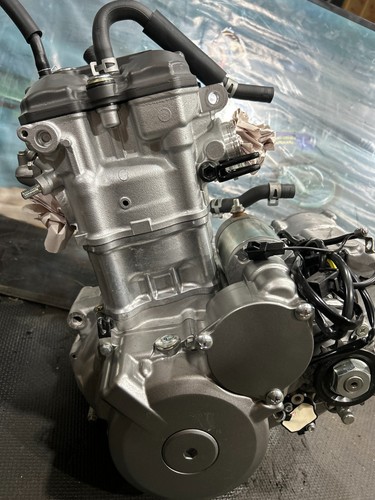 Drz400sm engine drz400s - 00-24,