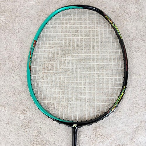Raquette badminton yonex - raquette,