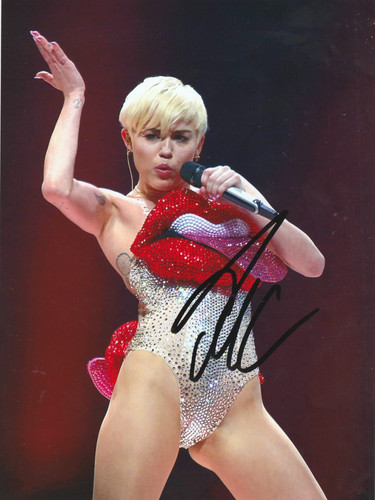 Miley cyrus signed photo - miley,