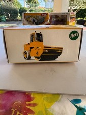 compacteur à rouleaux lisses caterpillar cat CS-653- NZG 1:50 A231