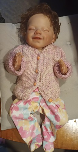 Vends poupée sexuée - poupée,