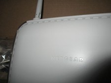 Netgear 54 Mbit/S sans Fil ADSL+ Modem Routeur DG834G V4