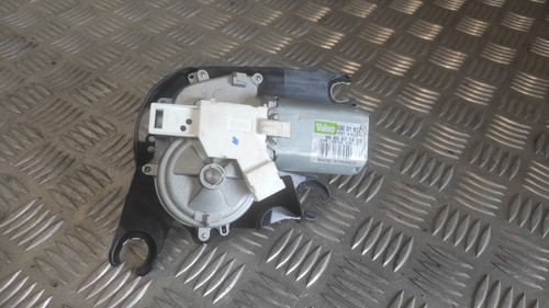 Moteur essuie glace arrière