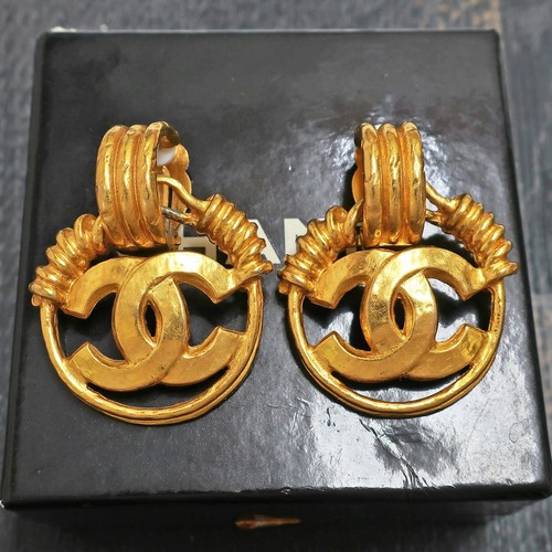 Boucles oreilles clips - d'oreilles,