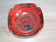 Coupe Japon Noir Or Cinabre Assiette en Porcelaine Rouge Motif Oiseaux signé