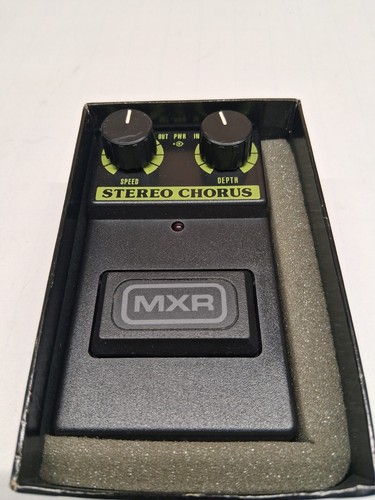 Mxr stereo chorus - chorus, vintage