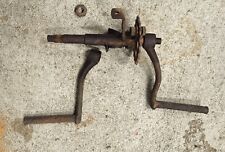 faux pedalier et reposes pieds