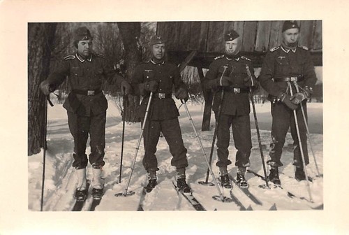 Les soldats font la - font, de