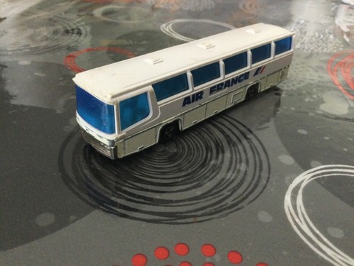 Bus car neoplan air france