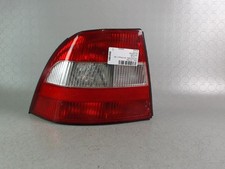 feu arrière gauche opel