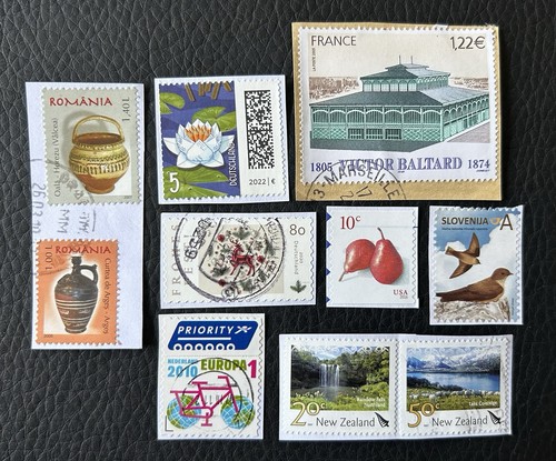 Lot timbres de pays - 10,