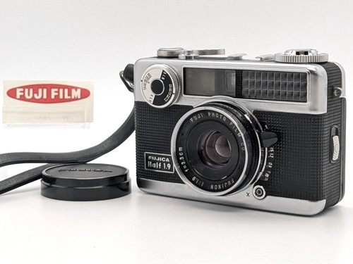 Très rare fujica half - très,