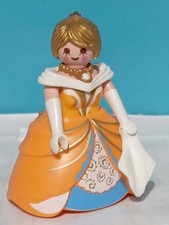 PLAYMOBIL FIGURINE DAME