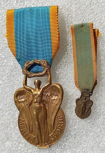 Medaille ordre merite - medaille,