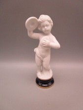 Cherubin musicien en biscuit