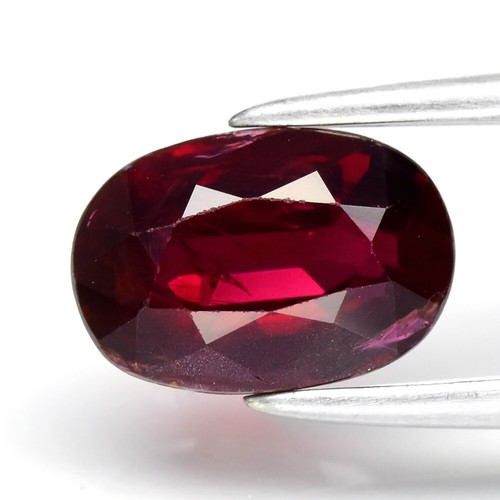 Rubis rouge violacé - 💎,