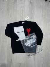 Pull Ami Paris cœur rouge –