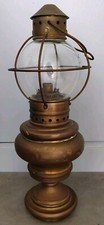 ?Grande lampe à pétrole, lampe marine ? feu de navigation ? gros globe