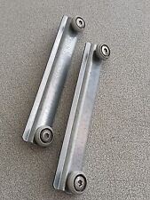 De Dietrich DVF330JE1/A Roulette Roue Panier Support Vis Torx Glissière Rail 