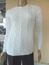 PULL BLANC A PETITES TORSADES