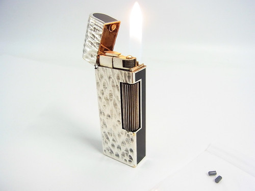 Briquet dunhill rollagas - briquet,