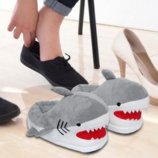 Pantoufles en peluche requin, pantoufles pour animaux, chaussures de chambre