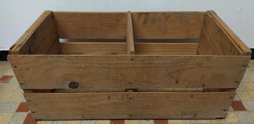 Ancienne caisse publicitaire - ancienne,