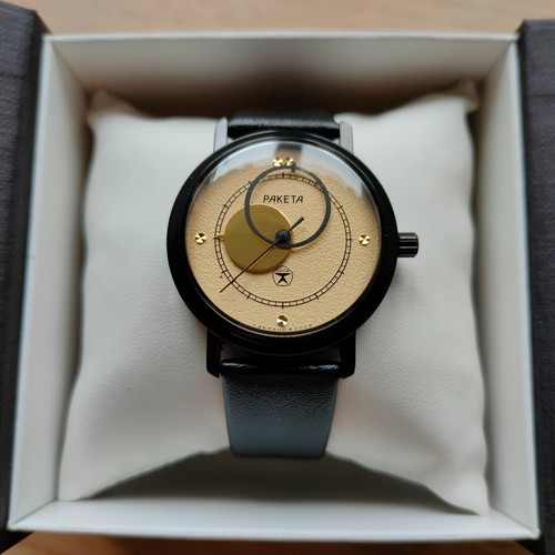 Montre vintage raketa - montre,