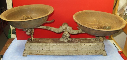 Rare balance ancienne - rare, type